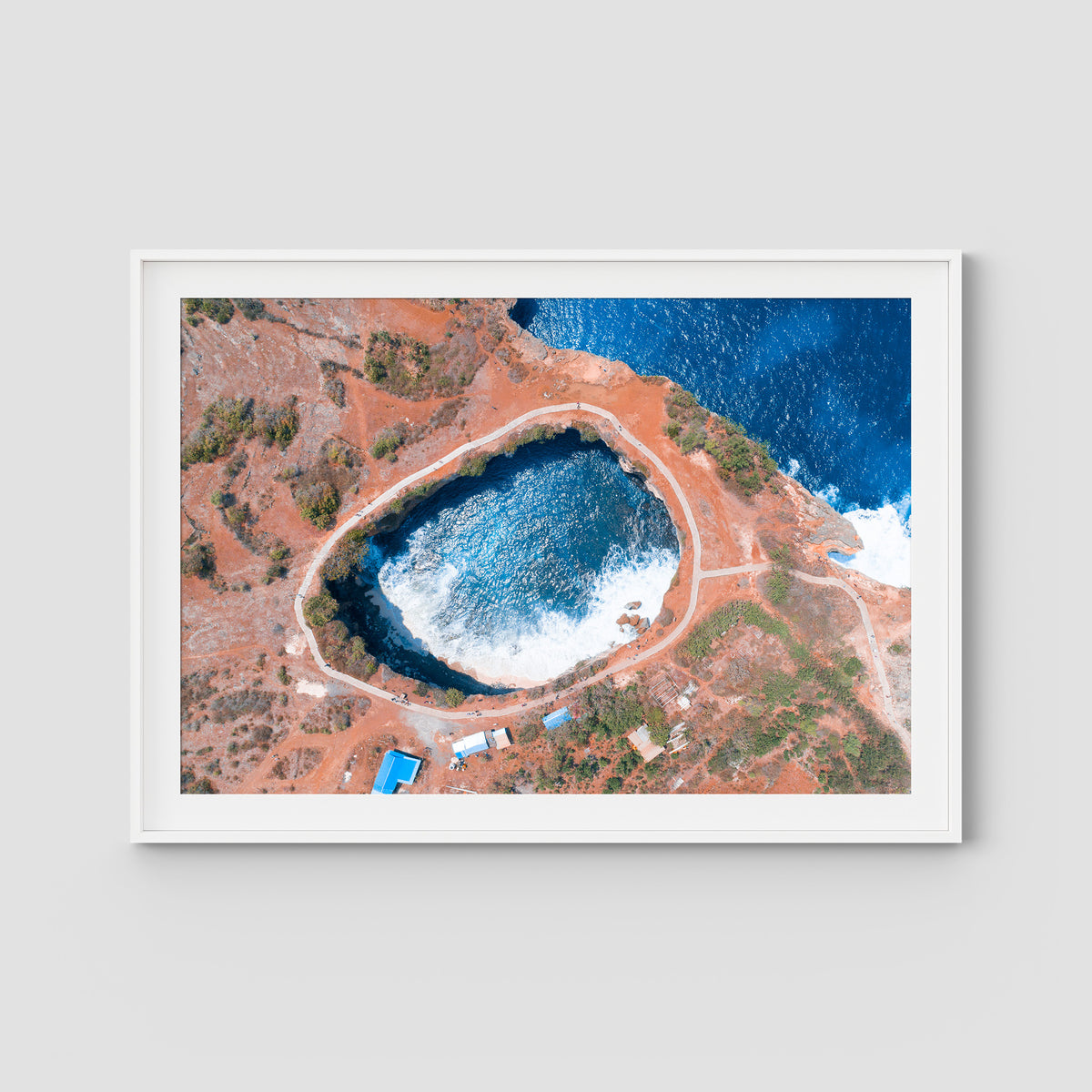 Broken Beach ii - Nusa Penida - Art Print - Traditional Frame - White - Landscape