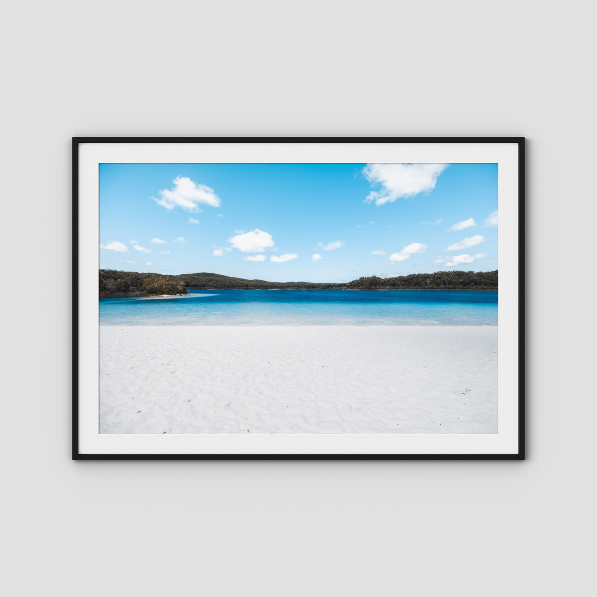 Lake McKenzie Beach - Fraser Island - Art Print - Traditional Frame - Black - Landscape