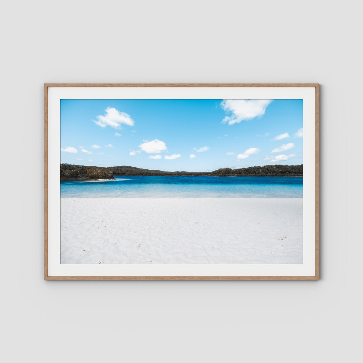 Lake McKenzie Beach - Fraser Island - Art Print - Traditional Frame - Raw Oak - Landscape