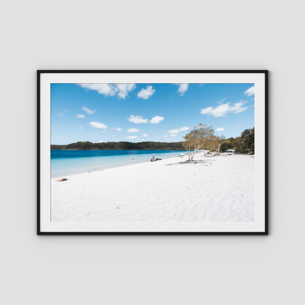 Lake McKenzie Beach ii - Fraser Island - Art Print - Traditional Frame - Black - Landscape