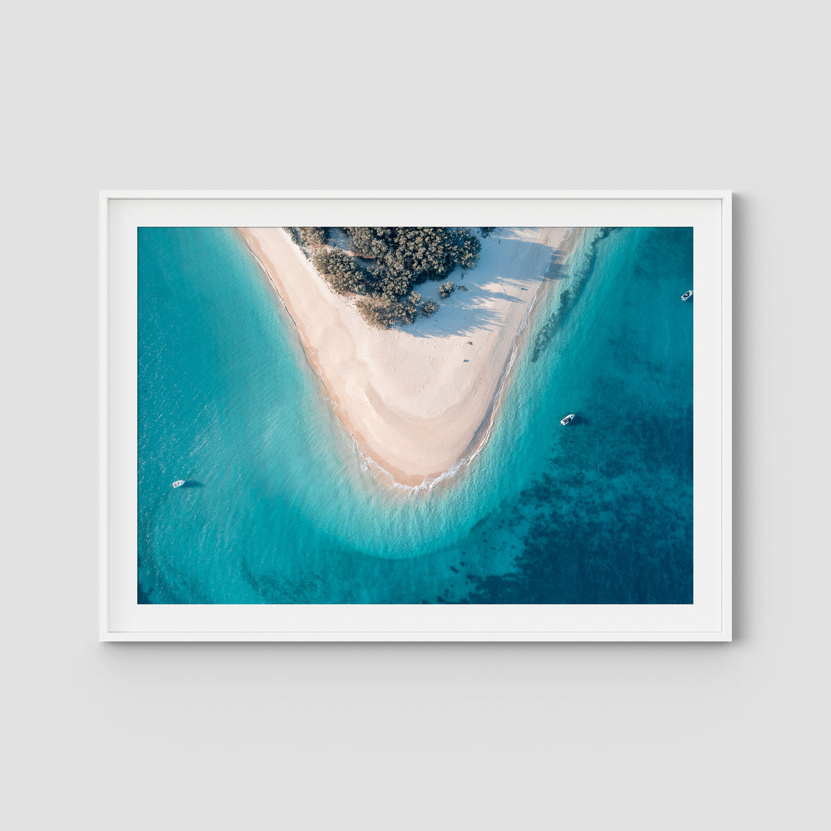 Humpy Island Turquoise - Keppel Islands - Art Print - Traditional Frame - White - Landscape