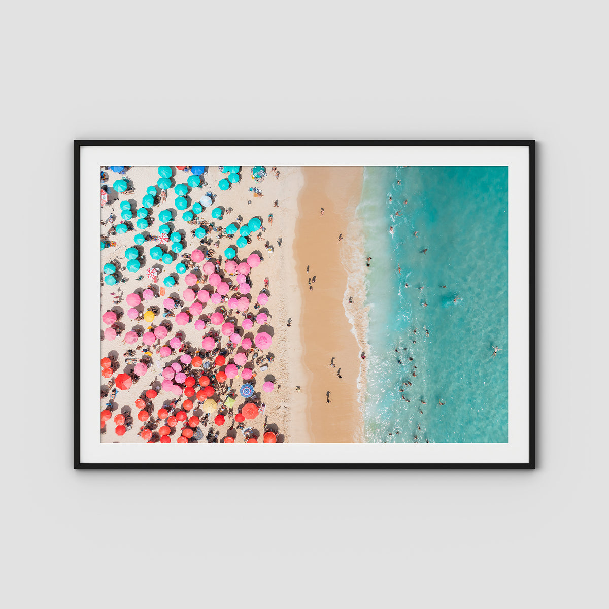 Ipanema Beach – Candy Umbrella Aerial Print - Traditional Frame - Black - Landscape