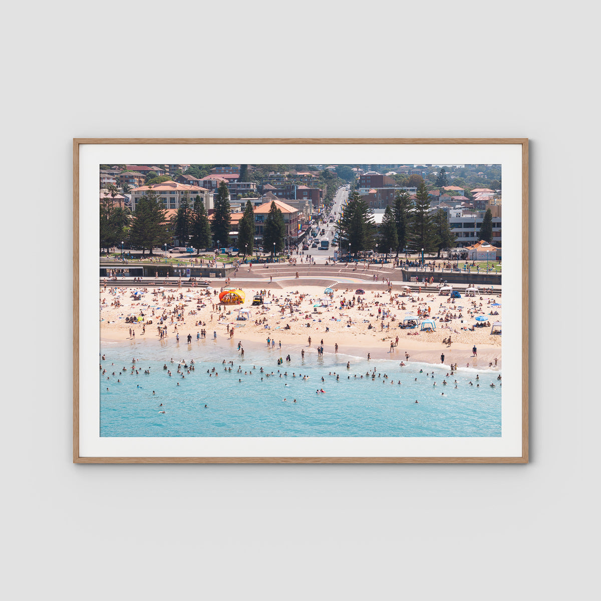 Coogee Beach – Horizon of Motion Print - Traditional Frame - Raw Oak - Landscape